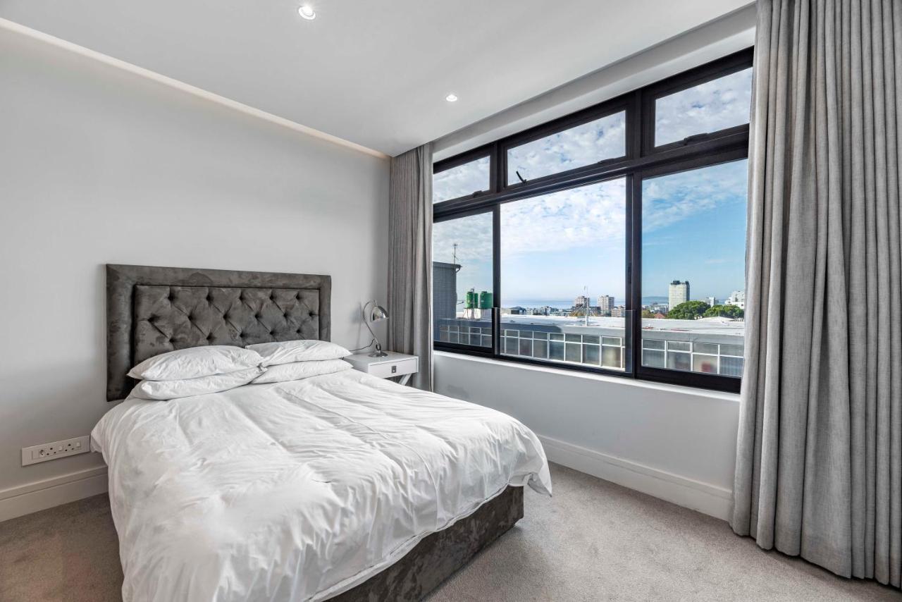 Strand Beach, Magnificent Apartment... Sea Point Cape Town Exterior photo
